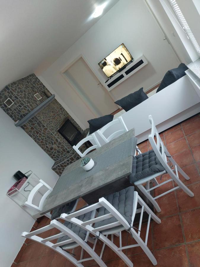 Apartma Sandi Apartment *