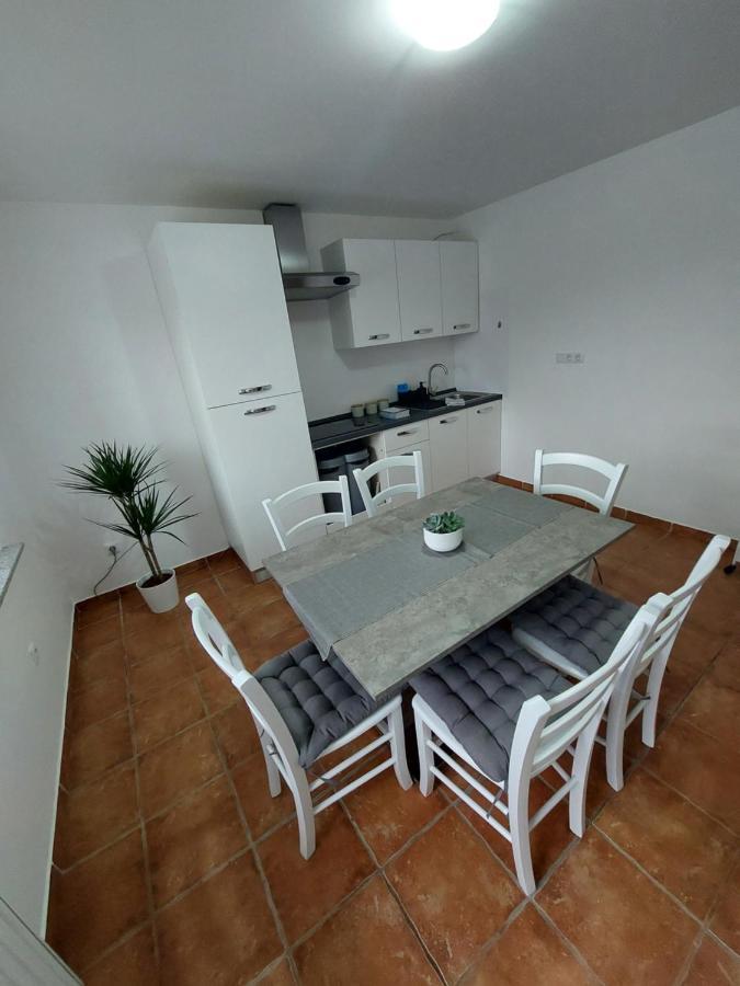 Apartma Sandi Sentilj